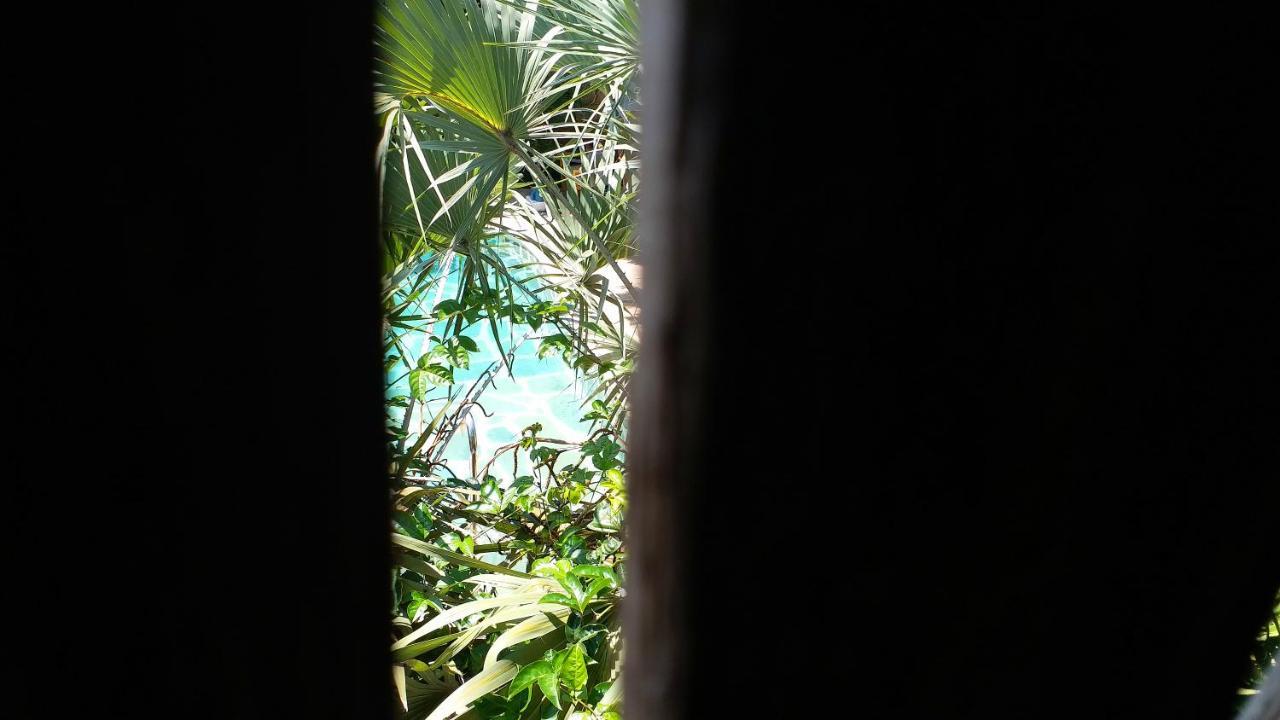 Diani Hostel Diani Beach Exterior photo